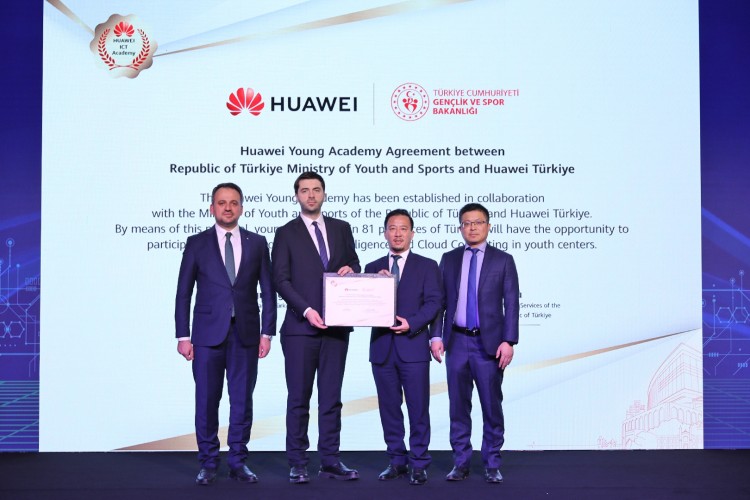 Türk öğrenciler Huawei ICT Competition'a damga vurdu