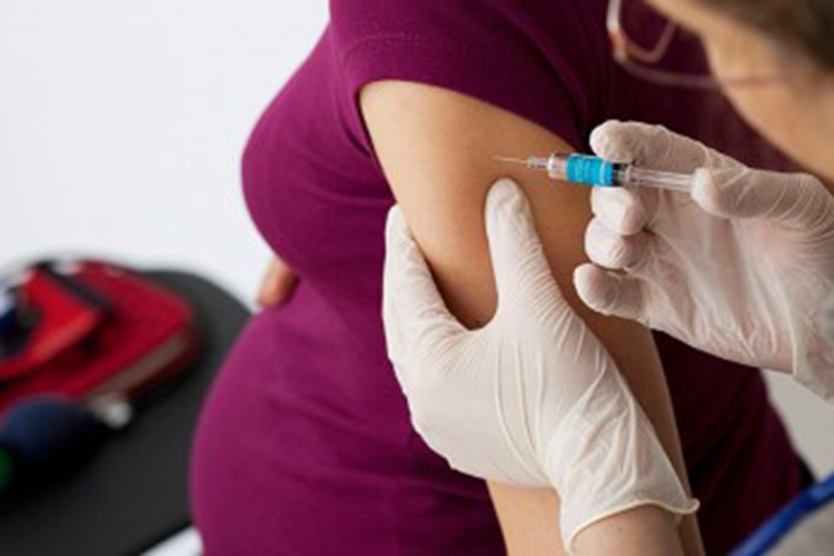 Hamilelerde grip aşısı ağır enfeksiyon riskini azaltıyor