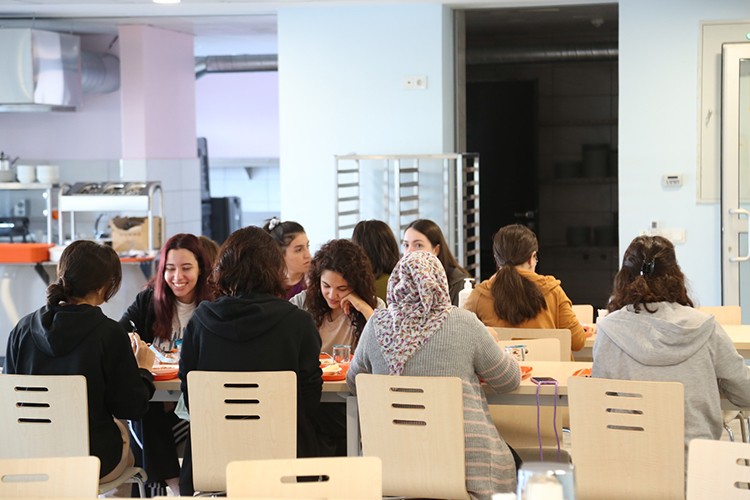 İBB yurtlarına 22 bin başvuru