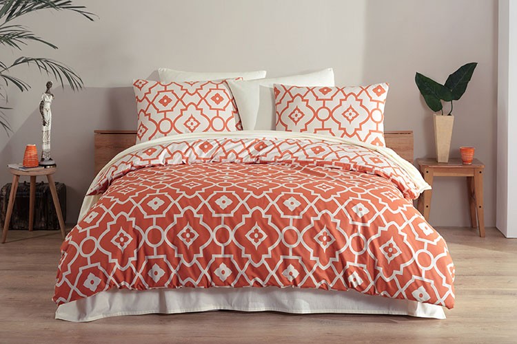 Evini sevenlere yaz kadar hafif ve renkli koleksiyonlar