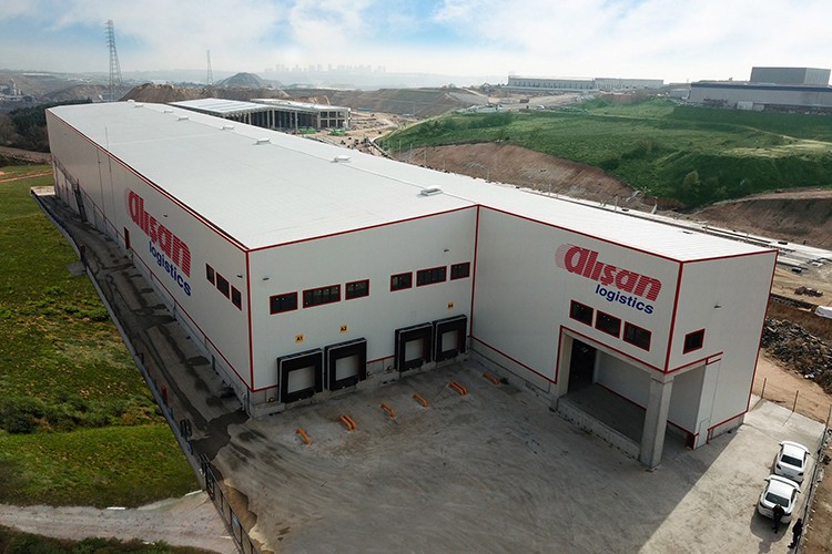Alışan Lojistik yeni deposunu hizmete sundu