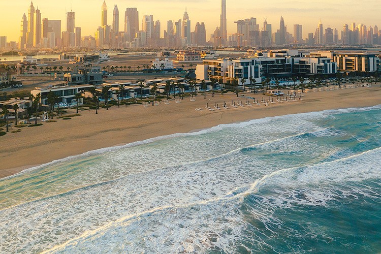 Bu Yaz, Emirates ile Dubai'ye Uçarak Şehrin En Heyecan Verici Deneyimlerini Özel Ayrıcalıklarla Yaşayın