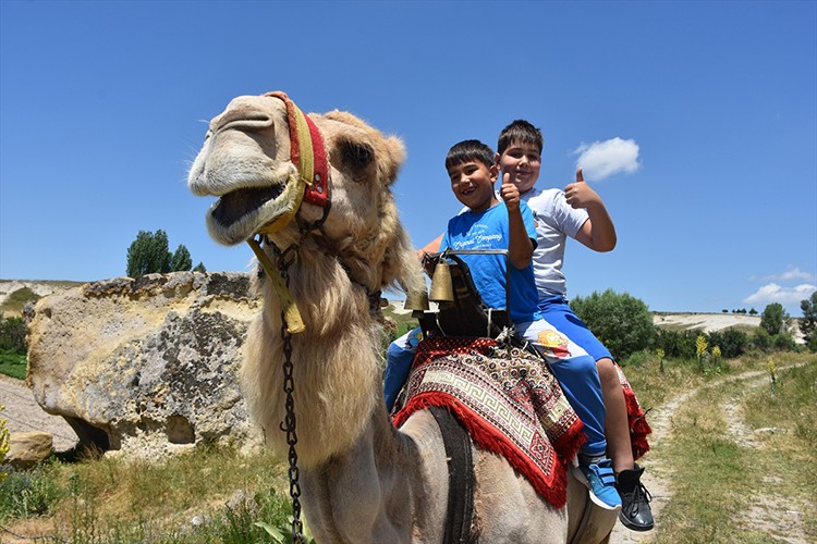 Frigya'da bayram yoğunluğu yaşanıyor