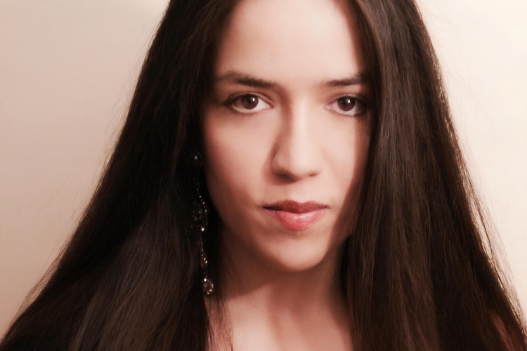 Üç Harfliler: Nazar'ın senaristi ve yönetmeni Melodi Tözüm iddialı konuştu: