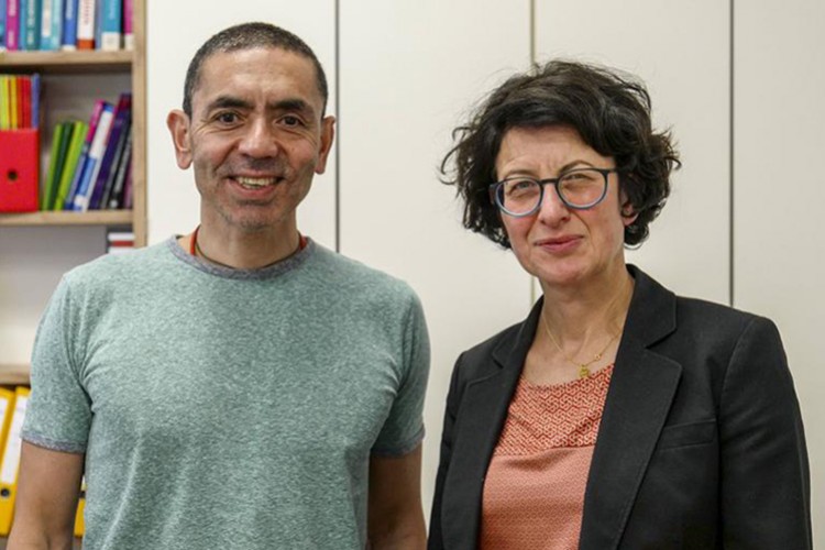 Aşı üretimini artırmaya çalışıyoruz