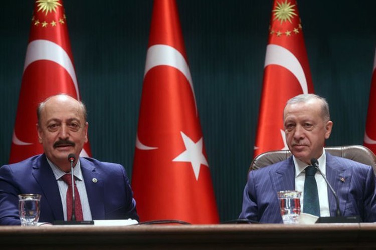 Asgari ücret bugün 12.00'de açıklanıyor