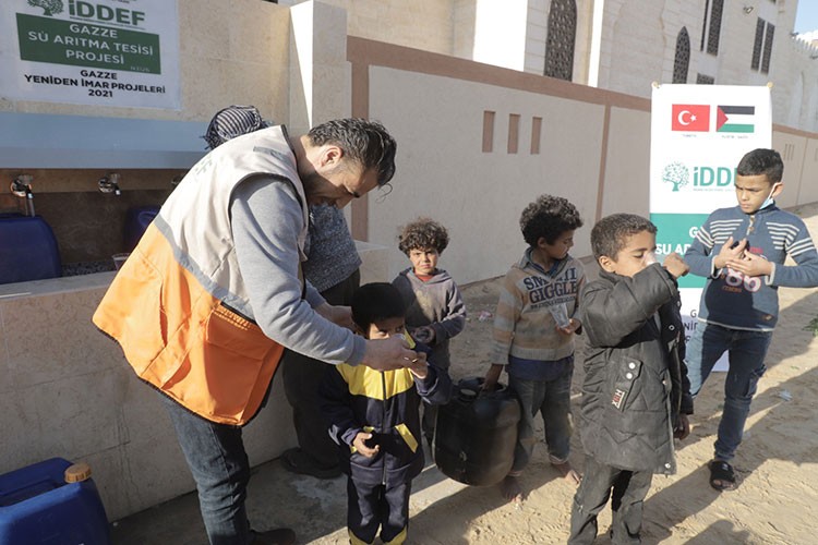 Yüzbinlerce Filistinli Temiz Suyla Hayat Bulacak