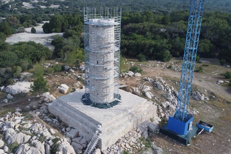 Patara Deniz Feneri'nin son basamağı konuldu