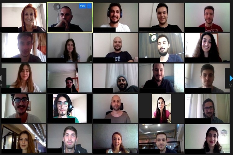 51 yeni veri uzmanı sektöre hazır