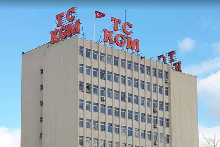 İzmir'deki KGM taşınmazına 651,5 milyon lira teklif verildi