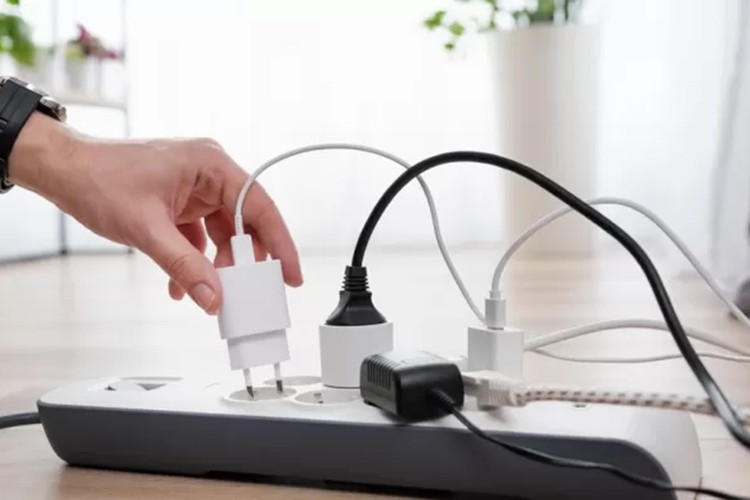 Spot piyasada elektrik fiyatları