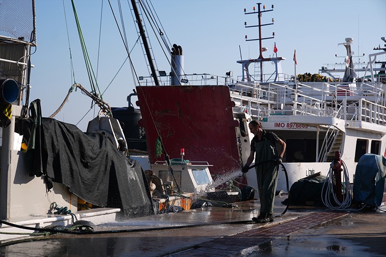 Egeli balıkçılar tayfa bulmakta zorlanıyor