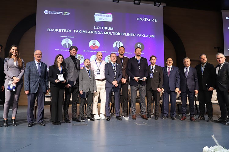 Sporda Sağlık Zirvesi'ne yoğun ilgi