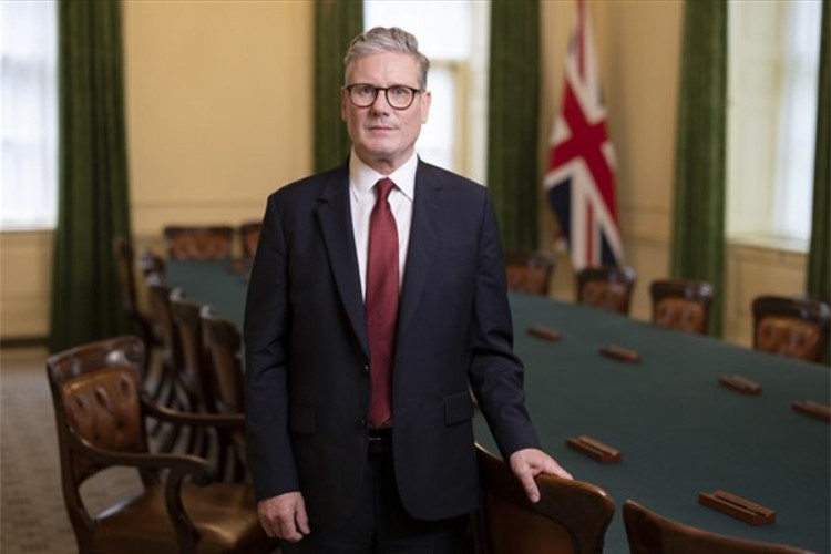 İngiltere, 24 binden fazla kişiyi sınır dışı etti