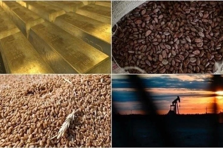 Emtia piyasasında geçen ay altın, gümüş ve bakırdaki zirveler öne çıktı