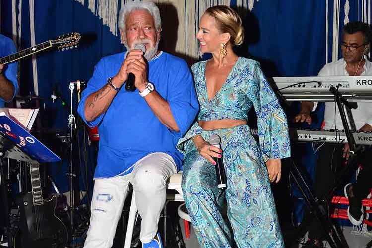 Tabak kırıyoruz kalp kırmıyoruz