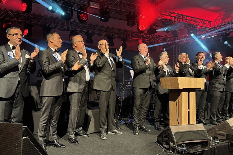 Profesyonel otel yöneticileri gala gecesinde buluştu