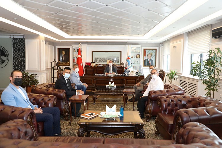 MELİKGAZİ'DEN YİNE BİR İLK: DIŞ TİCARET LİSESİ