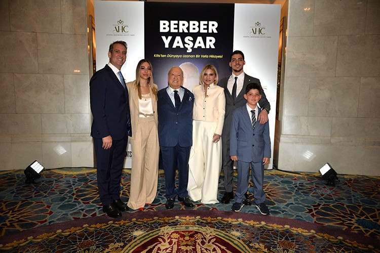 Berber Yaşar okuyucusuyla buluştu