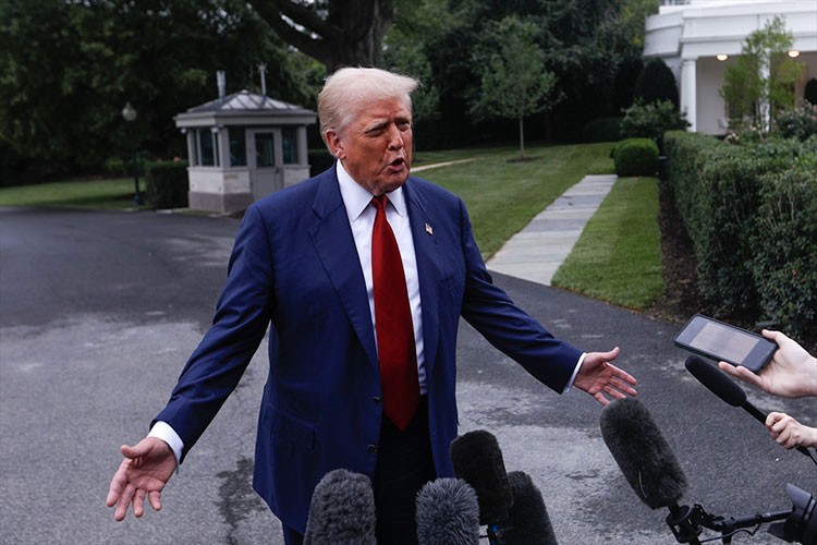 Mahkeme kararına rağmen yüzde 10'luk tarife kararı imzaladı