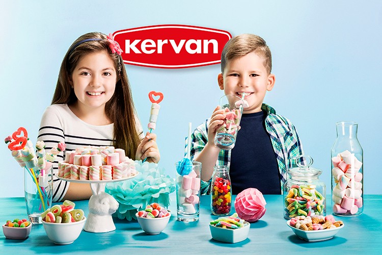 Polonya'da şeker fabrikası satın aldı