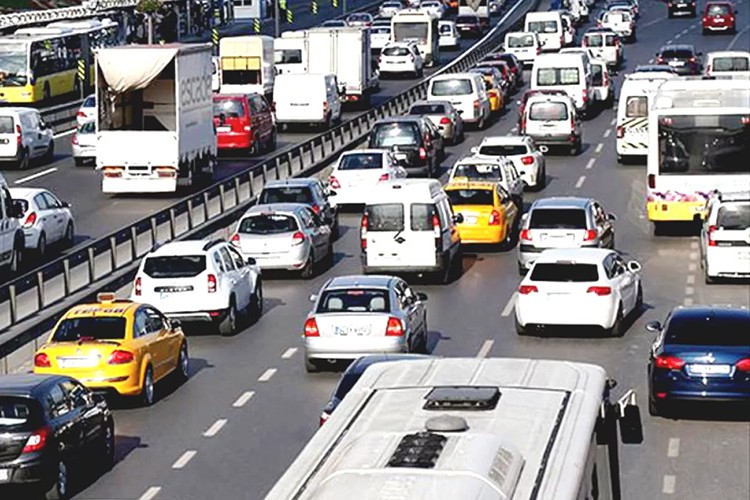 Trafiğe temmuzda 276 bin 615 taşıtın kaydı yapıldı