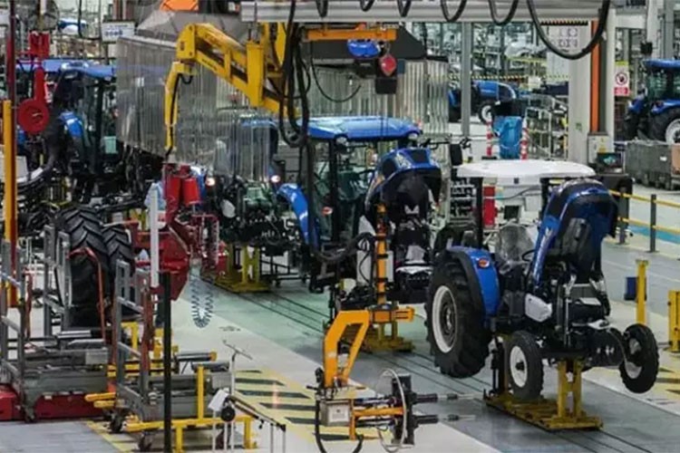 Tarım robotu Adana Tarım Fuarı'nda sergilendi