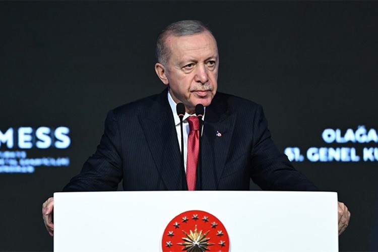 ""Başarılara yenilerini eklemek için yine birlikte çalışmalıyız"