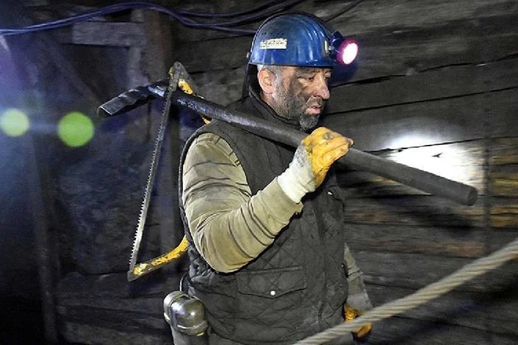 TTK maden işçisi alımında yaş sınırı getirildi