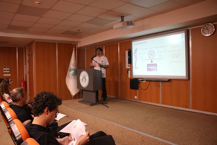 Türkiye'nin ilk uzay yolcuları Üsküdar Üniversitesi'nde