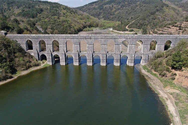 İstanbul'da etkili olan sağanak barajlara yaradı