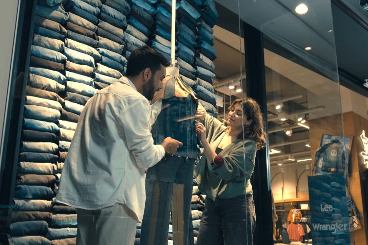 Lee ve Wrangler'dan Öğrencilere İleri Dönüşüm Projesi