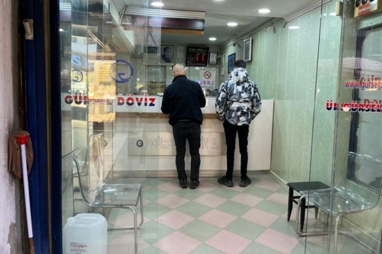 Dolar/TL 45,22 seviyesinden işlem görüyor