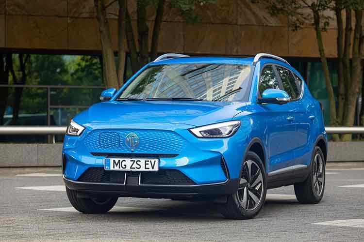 MG'den Yeni ZS EV Alanlara Kredi ve Takas Avantajı