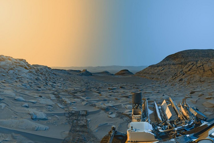 Curiosity'den çarpıcı Mars panoraması