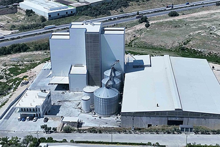 Ofis Yem Adana'da üretime başladı