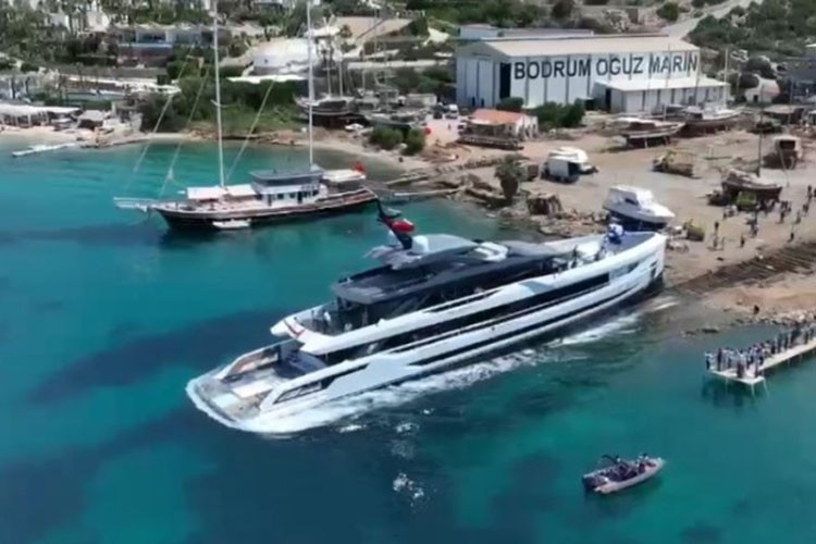 Legasea Bodrum'da denize kavuştu