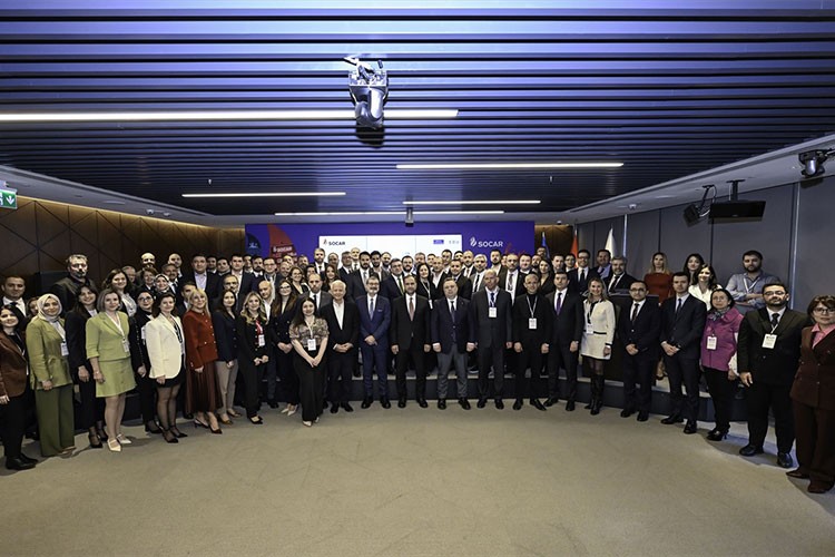 SOCAR Energy School üçüncü dönem mezunlarını verdi