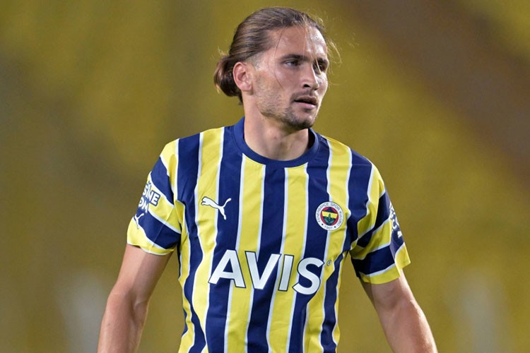 Başakşehir, Miguel Crespo'yu transfer etti