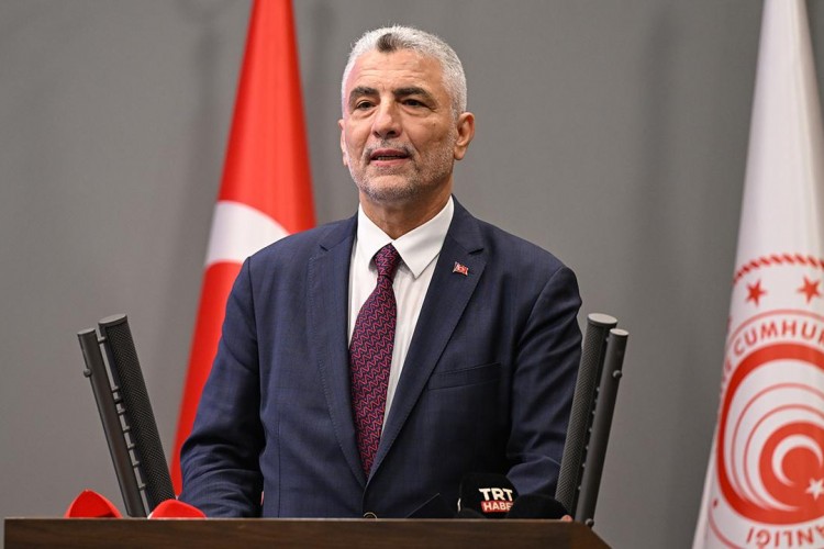 Bolat: İhracatçılarımızın yanında olmaya, onları desteklemeye devam edeceğiz