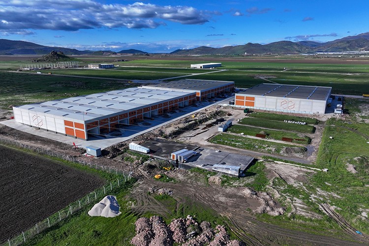 İzmir'in yeni serbest bölgesinden 12,5 milyon dolarlık ihracat