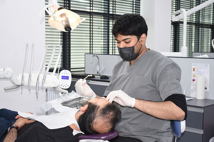 Yurt içinden ve dışından hastalara hizmet veriyor