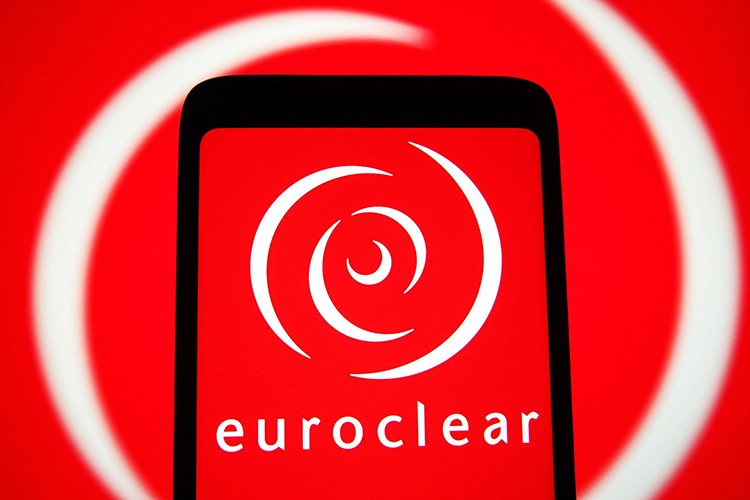 Euroclear aleyhine 2 milyar dolarlık dava