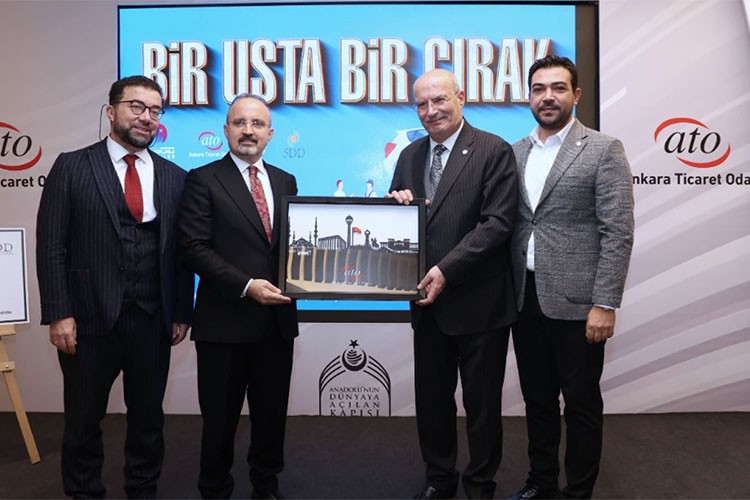 ATO'da "Bir Usta Bir Çırak Projesi"nin kapanış toplantısı yapıldı