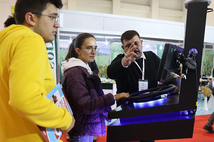 Tarımda otomatik dümenleme sistemiyle verim artırılıyor