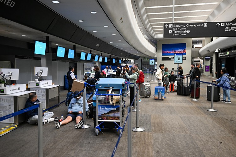 Küresel restart: Dünya çapında işletmeleri etkileyen büyük bir kesinti yaşanıyor