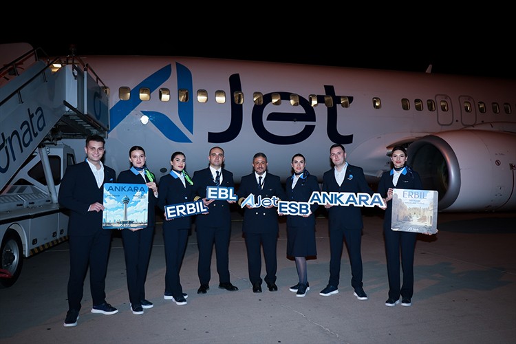 AJet, Irak'ın 3 kentine daha sefer başlatacağını duyurdu