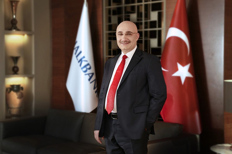 Kredilerini 598,9 milyar TL'ye yükseltti