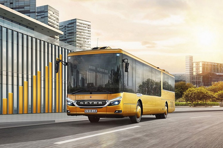 Setra Multiclass 500 Low Entry projesini hayata geçiriyor