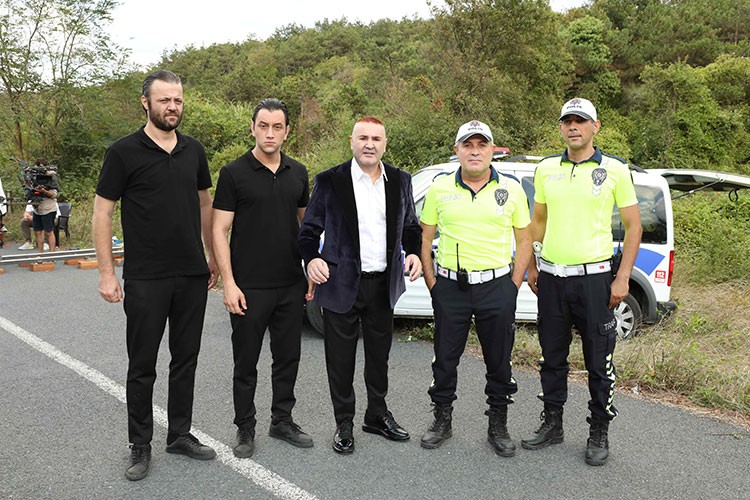 Şafak'ın başı elada